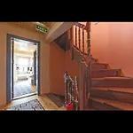 No 34 Hotel