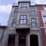 No 34 Hotel